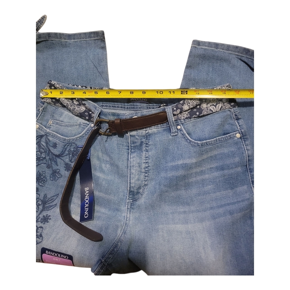 Bandolino Denim Ankle Jeans with Floral Design - Picture 2 of 6